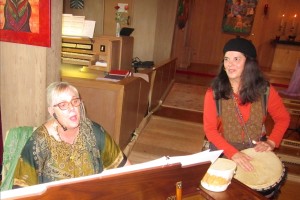 Katie Ketchum & Dionne Kohler, photo by Alice Heimsoth